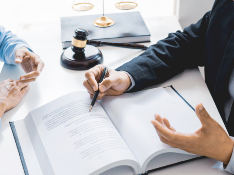 Legal advice from lawyers in Malta