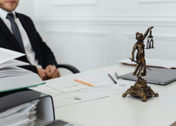 SIZZZLERS trademark dispute