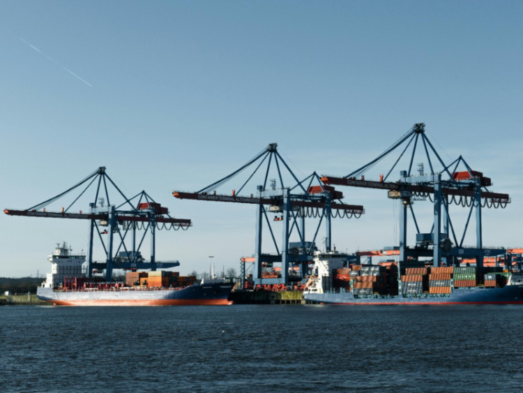 Securing shipbuilding finance